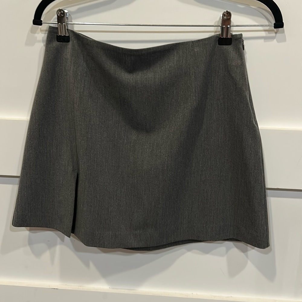 Djerf Avenue Grey must have Mini Skirt